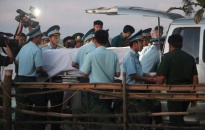 Thăng quân hàm Đại tá cho phi công SU30-MK2 Trần Quang Khải