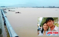Dũng cảm cứu 2 học sinh sẩy chân xuống dòng nước lũ