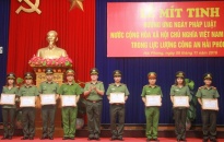 Công an thành phố mít tinh hưởng ứng Ngày Pháp luật Việt Nam