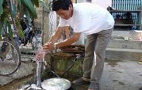 Khu 8, thị trấn Tiên Lãng: 9 hộ dân chưa được dùng nước sạch