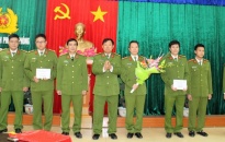 Lãnh đạo CATP khen thưởng Phòng PC46