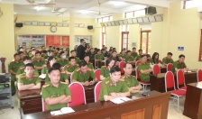 Đảng ủy Phòng Cảnh sát cơ động - CATP: Học tập chuyên đề “Học tập, làm theo tư tưởng, đạo đức, phong cách Hồ Chí Minh về thực hiện trách nhiệm nêu gương”