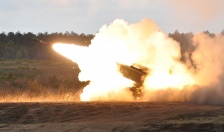 Chuyên gia quân sự Nga lo ngại vũ khí tiên tiến mới của Ukraine