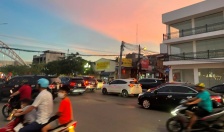 Ùn tắc giao thông tại khu vực ngã 5 Hồ Sen - Chợ Hàng – Đường Thuyết