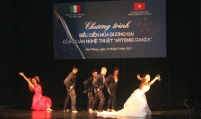Chương trình biểu diễn múa đương đại của đoàn nghệ thuật Italya tại Hải Phòng