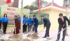 Đồng chí Phó bí thư Thường trực Thành ủy Đỗ Mạnh Hiến dự Lễ phát động Tết trồng cây “Đời đời nhớ ơn Bác Hồ” tại xã An Hồng (An Dương)