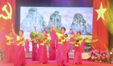 Sôi nổi chương trình nghệ thuật “Mùa xuân dâng Đảng” chào mừng kỷ niệm 93 năm Ngày thành lập Đảng Cộng sản Việt Nam
