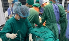 Bệnh viện Trẻ em Hải Phòng vừa cấp cứu cho bệnh nhi đa chấn thương nặng do tai nạn giao thông