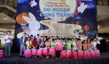 Chương trình Trung thu cho em – Du ngoạn dưới trăng