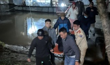 Đội Cảnh sát đường thủy số 2 kịp thời cứu một người nhảy cầu khu vực sông Văn Úc