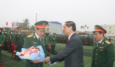Đồng chí Đỗ Mạnh Hiến- Phó Bí thư Thường trực Thành ủy dự lễ giao nhận quân năm 2024 tại huyện An Dương