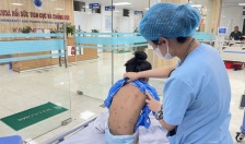 Bệnh viện Trẻ em Hải Phòng: Tiếp nhận và xử lý 2 trường hợp bệnh nhi nhập viện do bị ong đốt