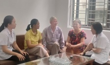 Khám bệnh và tư vấn sức khỏe miễn cho 300 người dân trên địa bàn xã Thái Sơn (huyện An Lão)