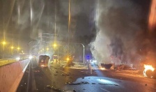 Tai nạn gây cháy xe bồn trên cao tốc Hà Nội-Hải Phòng