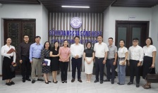 Làm việc với Uỷ ban Giao lưu và Phát triển Hàn Việt