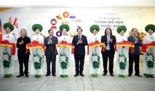 530 tác phẩm tham gia Cuộc thi Tranh Đồ họa các nước ASEAN 2024 tại Hải Phòng