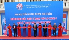 Khai mạc Triển lãm ảnh, tư liệu, cụm cổ động hưởng ứng Ngày Quốc tế Hạnh phúc 20/3
