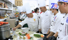 19 đội thi tranh tài tại Cuộc thi 'Đầu bếp Vàng Hải Phòng năm 2025'