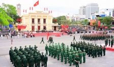 Nghiêm túc, nỗ lực hợp luyện lần 3 duyệt đội ngũ, diễu hành quần chúng kỉ niệm 70 năm giải phóng Hải Phòng - Thành phố Anh hùng