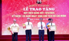 Quận ủy Ngô Quyền 211 đảng viên vinh dự nhận Huy hiệu Đảng đợt 19-5
