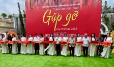 Triển lãm mỹ thuật “Gặp gỡ Hải Phòng 2025” diễn ra đến hết ngày 30/5/2025 