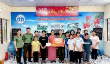 Phòng An ninh chính trị nội bộ: Lan toả yêu thương trong Tháng Nhân đạo 2025