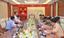 Công an thành phố làm việc với Đoàn công tác Viện Kinh tế Việt Nam và thế giới về công tác bảo đảm ANTT phục vụ phát triển kinh tế đêm tại Hải Phòng