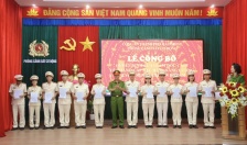 Phòng Cảnh sát cơ động: Công bố Quyết định của Giám đốc CATP về thăng cấp bậc hàm, nâng lương năm 2025