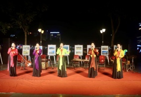 Chương trình nghệ thuật đường phố Hải Phòng thu hút đông đảo người dân và du khách