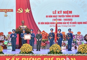 Sư đoàn Phòng không 363 kỷ niệm 60 năm ngày truyền thống, đón nhận Huân chương bảo vệ Tổ quốc hạng Nhất