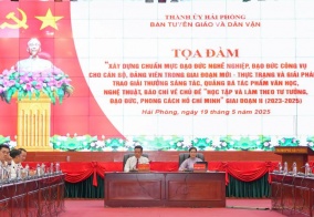 Tọa đàm “Xây dựng chuẩn mực đạo đức nghề nghiệp, đạo đức công vụ cho cán bộ, đảng viên trong giai đoạn mới”
