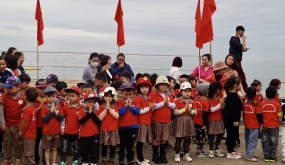 Đặc sắc Lễ hội đua thuyền truyền thống 21 tháng Giêng tại thị trấn Cát Hải