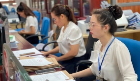 Ngày đầu vận hành chính quyền địa phương 2 cấp ở thành phố Hải Phòng: Không khí làm việc nghiêm túc, khẩn trương, phục vụ kịp thời nhu cầu của người dân 