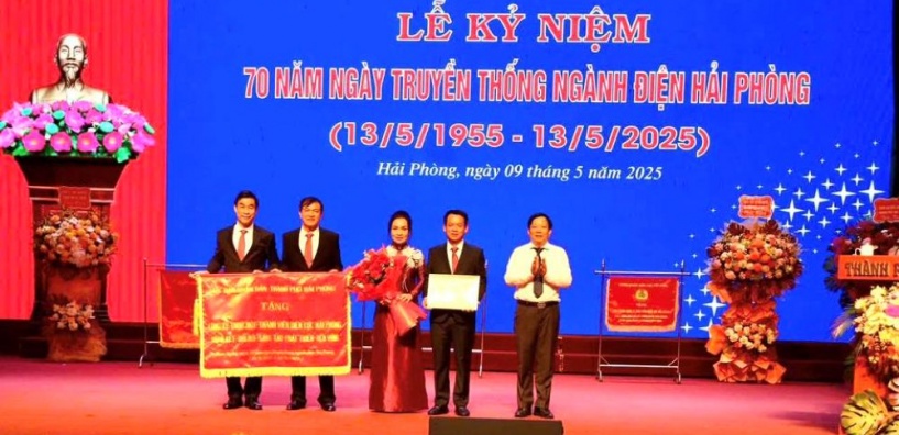 Lễ kỷ niệm 70 năm ngày truyền thống ngành Điện Hải Phòng
