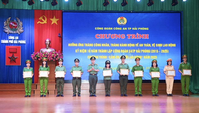 Công đoàn CATP Hải Phòng: 10 năm thực hiện sứ mệnh lịch sử - điểm tựa của người lao động