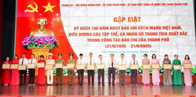 Báo chí luôn đồng hành, cổ vũ, chung tay vì sự phát triển của thành phố Hải Phòng