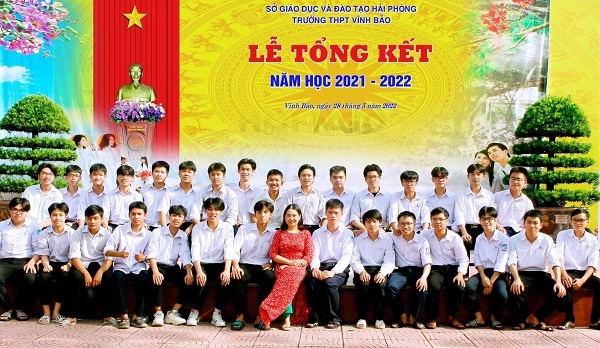 Hai học sinh huyện Vĩnh Bảo đạt Á khoa khối A00 và Thủ khoa khối B00 thành phố Hải Phòng