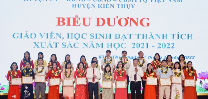 Huyện Kiến Thụy kỷ niệm 40 năm ngày Nhà giáo Việt Nam
