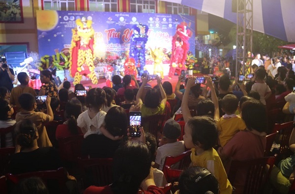 Vui Tết Trung thu cho trên 600 bệnh nhi tại Bệnh viện Trẻ em Hải Phòng