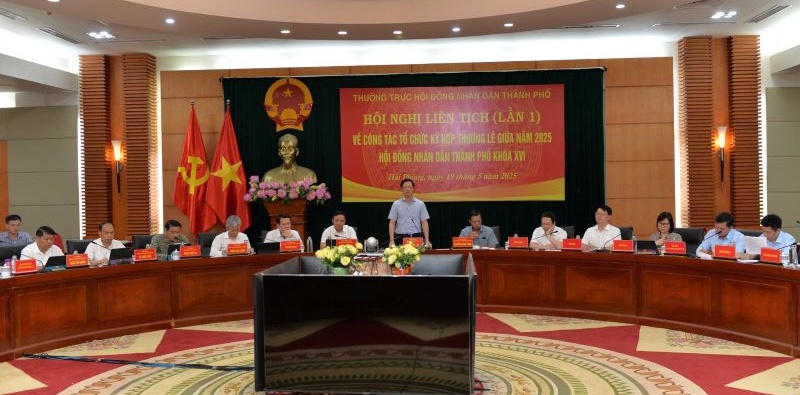 Thống nhất nội dung dự kiến trình kỳ họp thứ 26 (chuyên đề) và kỳ họp thường lệ giữa năm 2025 HĐND thành phố khóa 16