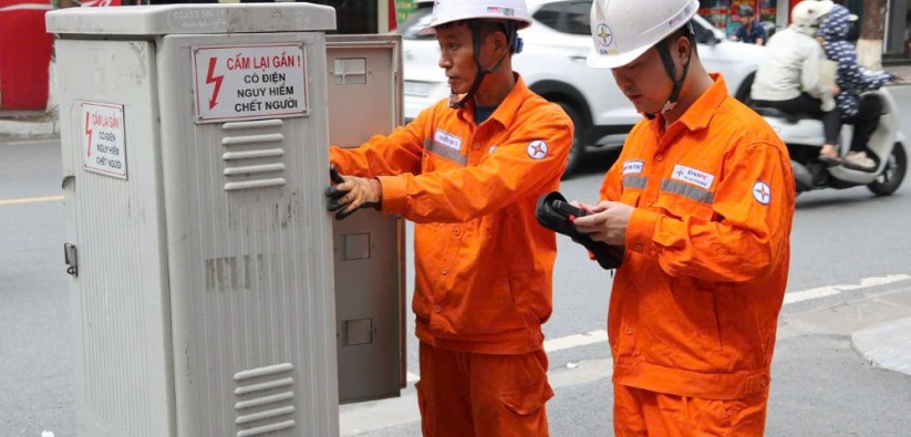 Tiết kiệm sử dụng điện để giảm áp lực tăng giá
