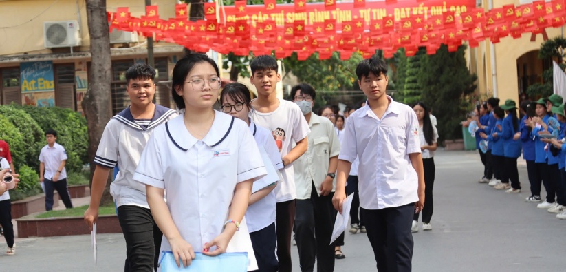 Tiếng Anh là môn Ngoại ngữ được thí sinh chọn thi nhiều nhất tại kỳ thi tuyển sinh lớp 10 THPT