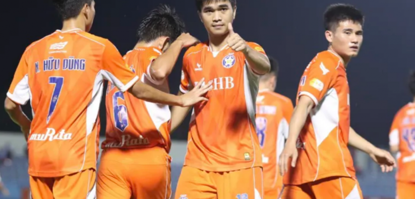 CLB Sông Lam Nghệ An, Bình Định và Đà Nẵng trong vòng xoáy trụ hạng